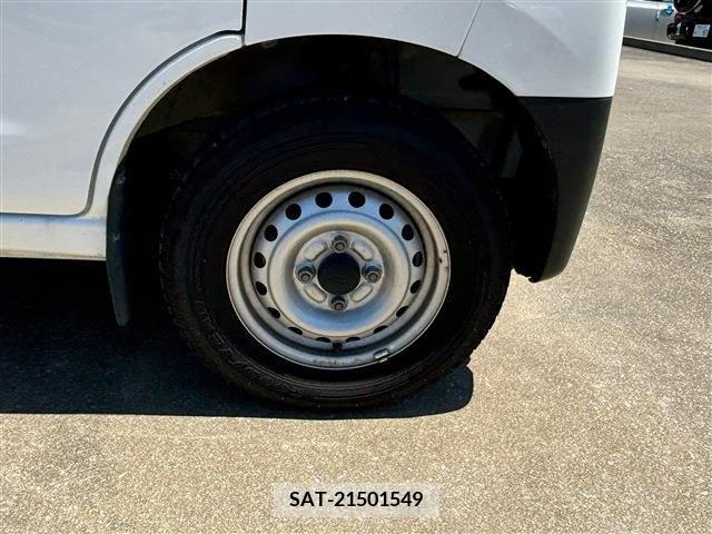 Daihatsu HIJET CARGO 2020-08 361289-12