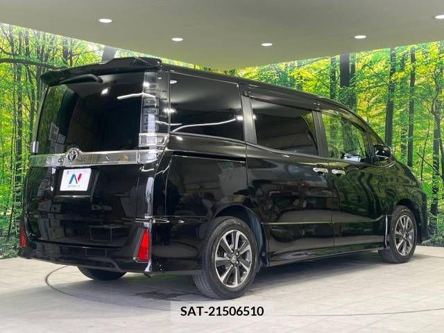 Toyota VOXY 2018-11 321585-18