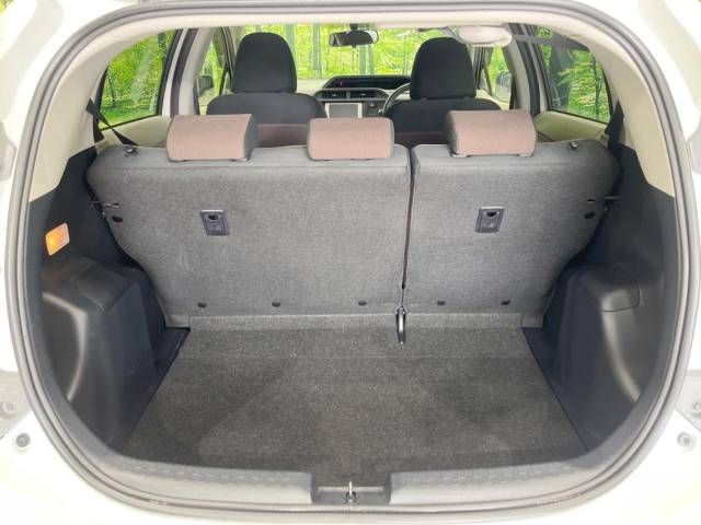 Toyota AQUA 2012-12 190940-10