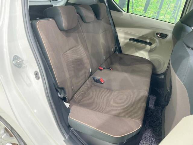 Toyota AQUA 2012-12 190940-9
