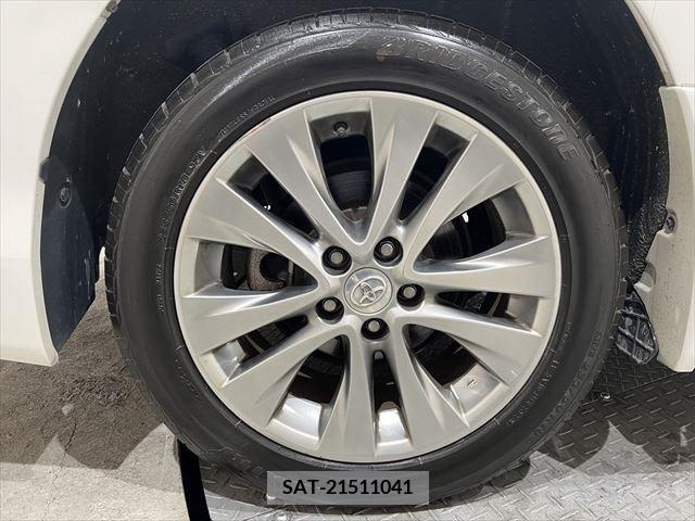Toyota VELLFIRE 2010-11 299843-16