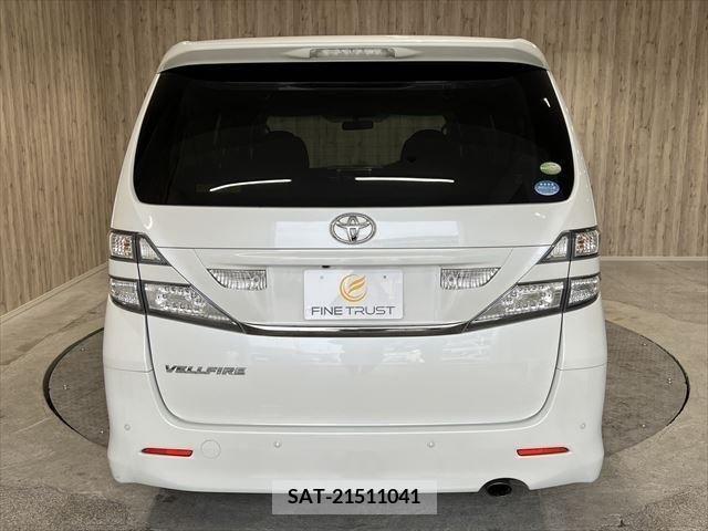 Toyota VELLFIRE 2010-11 299843-5