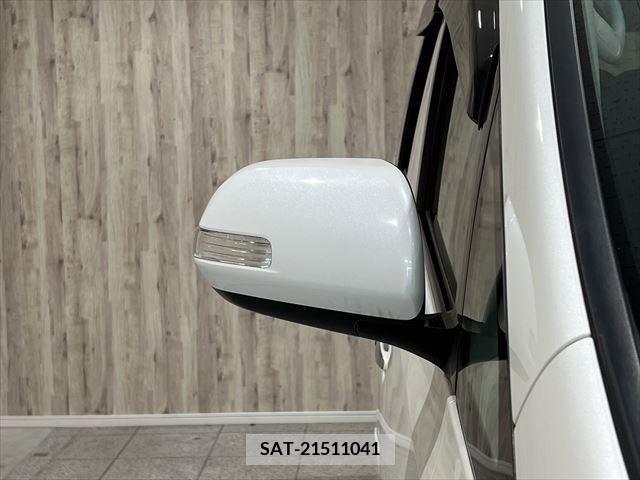 Toyota VELLFIRE 2010-11 299843-12