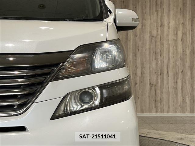 Toyota VELLFIRE 2010-11 299843-9
