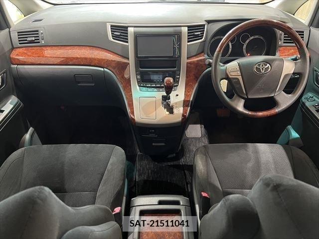 Toyota VELLFIRE 2010-11 299843-18