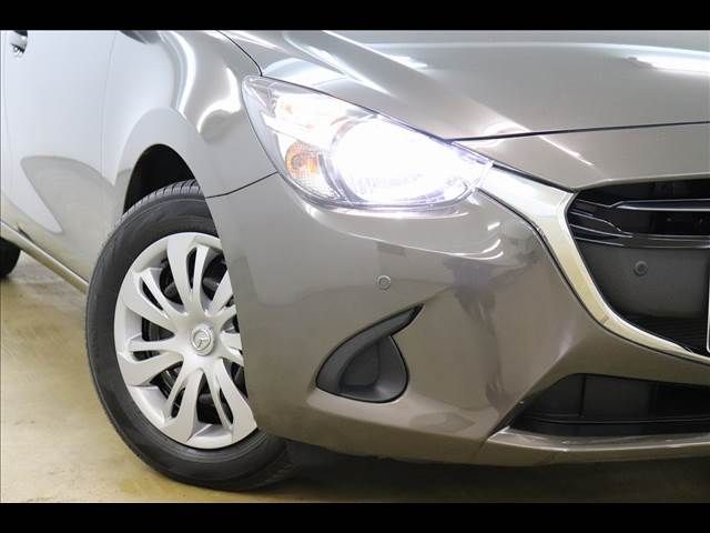 Mazda DEMIO 2019-02 9591-22