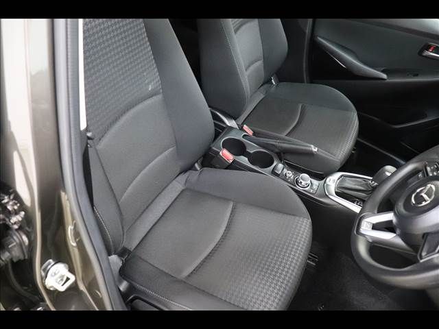 Mazda DEMIO 2019-02 9591-10