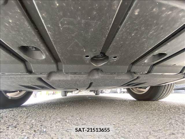 Toyota VOXY 2022-04 382918-18