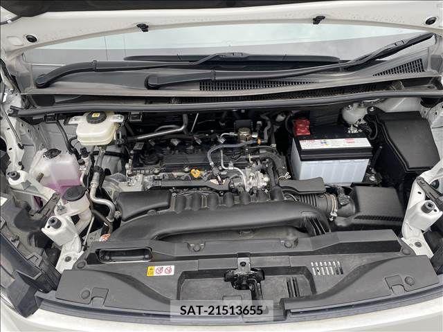 Toyota VOXY 2022-04 382918-17
