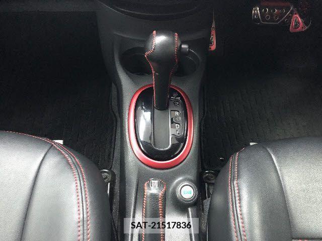 Nissan NOTE 2015-02 280113-14