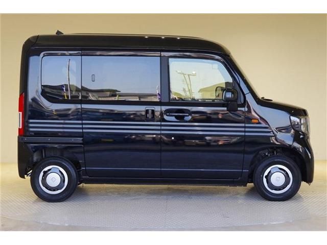 Honda N-VAN 2023-03 5243-21