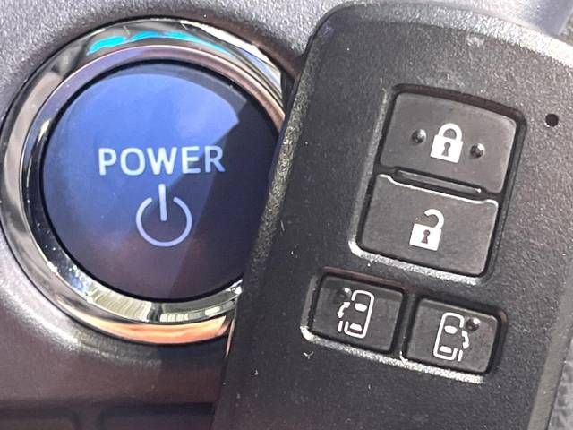 Toyota NOAH HYBRID 2015-03 27822-9