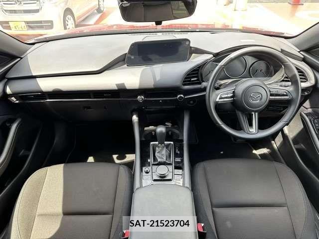 Mazda MAZDA3 2022-02 343052-4