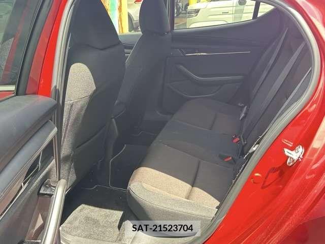 Mazda MAZDA3 2022-02 343052-3