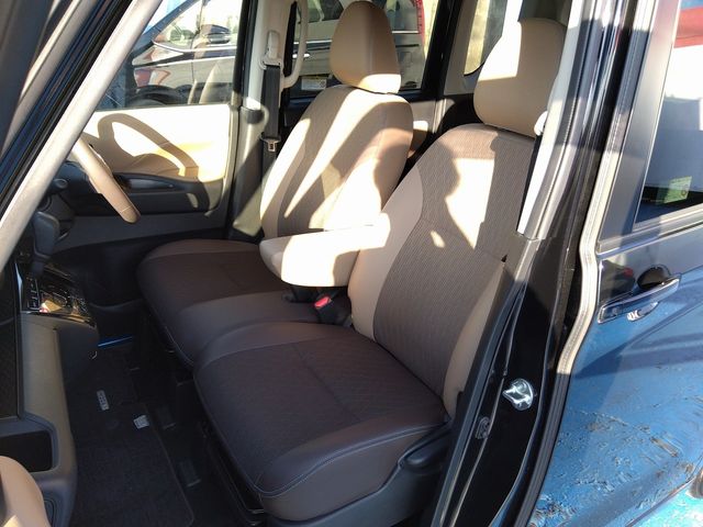 Nissan ROOX 2021-09 23579-16