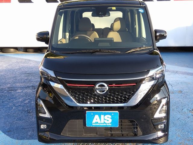 Nissan ROOX 2021-09 23579-1