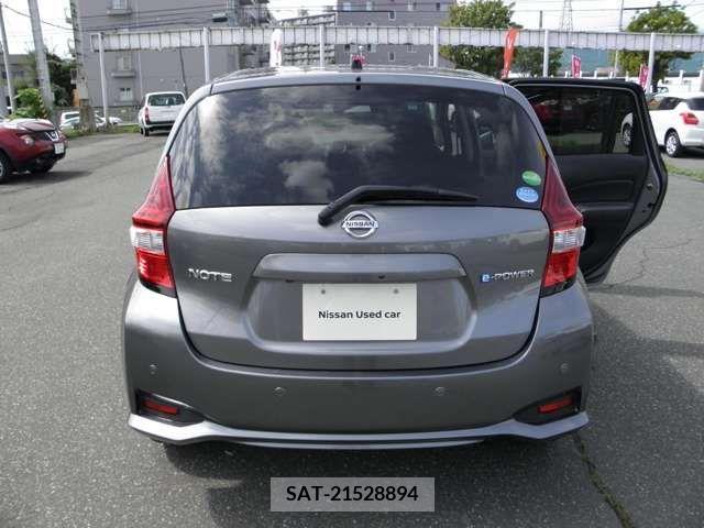 Nissan NOTE 2019-07 392890-1