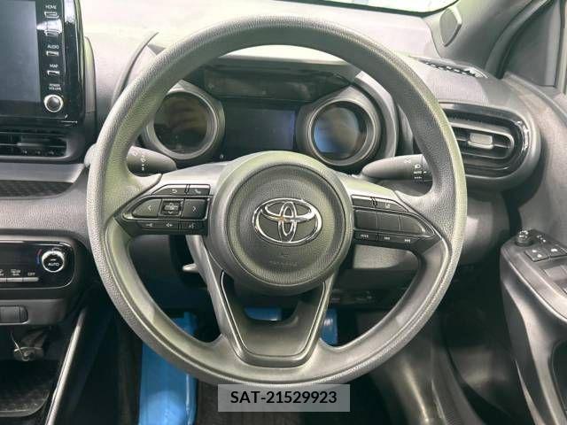 Toyota YARIS 2020-10 290794-11