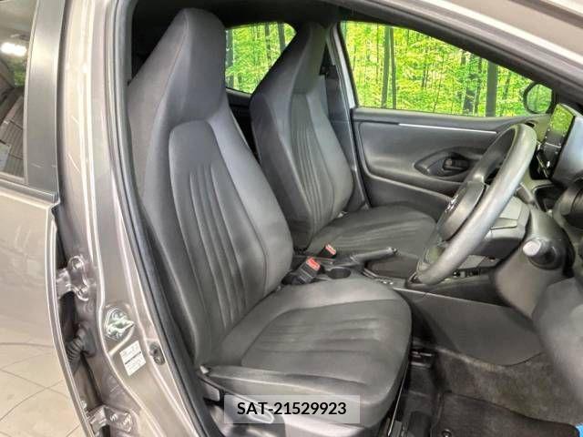 Toyota YARIS 2020-10 290794-8