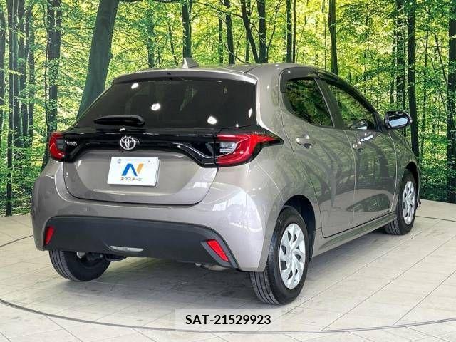 Toyota YARIS 2020-10 290794-17