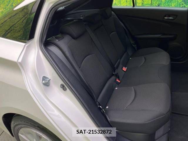 Toyota PRIUS 2019-07 366399-9