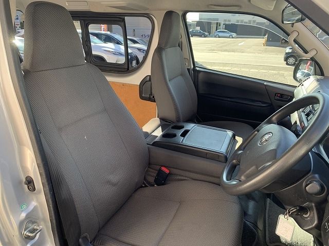Toyota HIACE VAN 2017-01 19690-14