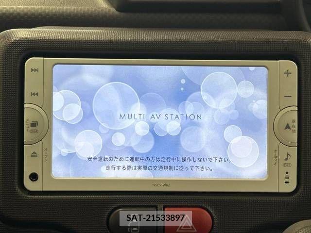 Toyota SPADE 2013-03 285985-2