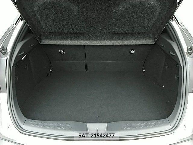 Toyota C-HR 2021-09 323083-7