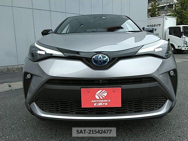 Toyota C-HR 2021-09 323083-24