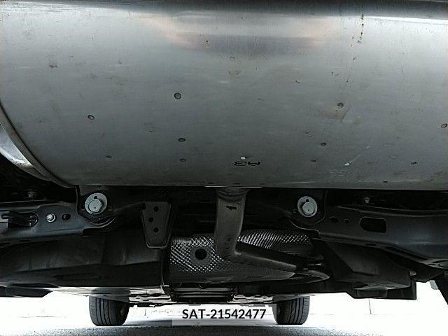 Toyota C-HR 2021-09 323083-22