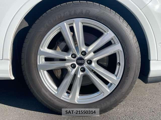 Audi Q7 2021-07 212279-7