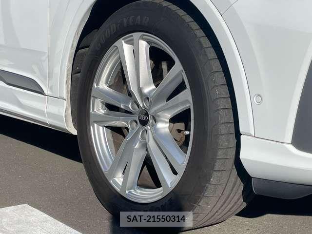 Audi Q7 2021-07 212279-6