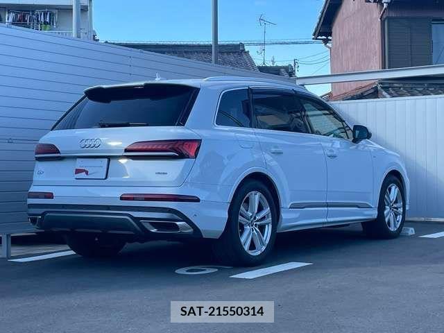 Audi Q7 2021-07 212279-5