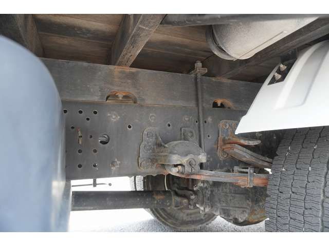 Isuzu FORWARD 2017-03 4605-9