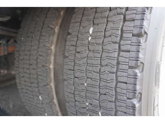 Isuzu FORWARD 2017-03 4605-8