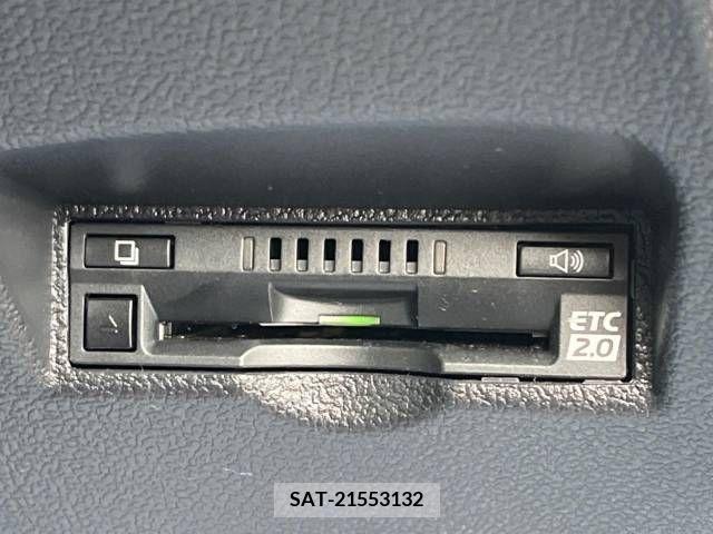 Toyota PRIUS 2017-09 241475-7