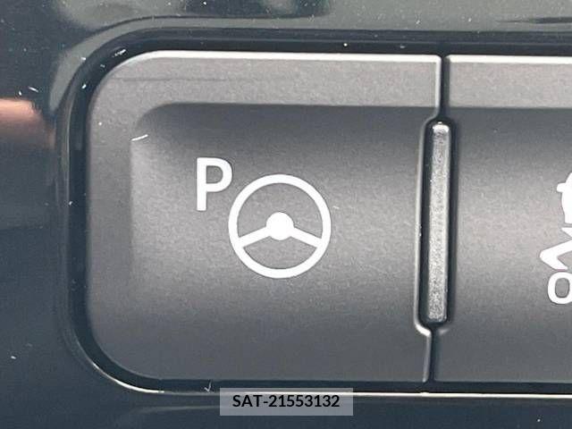 Toyota PRIUS 2017-09 241475-6