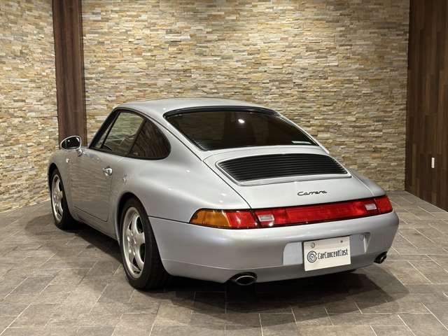 Porsche 911 1994-01 11783-7