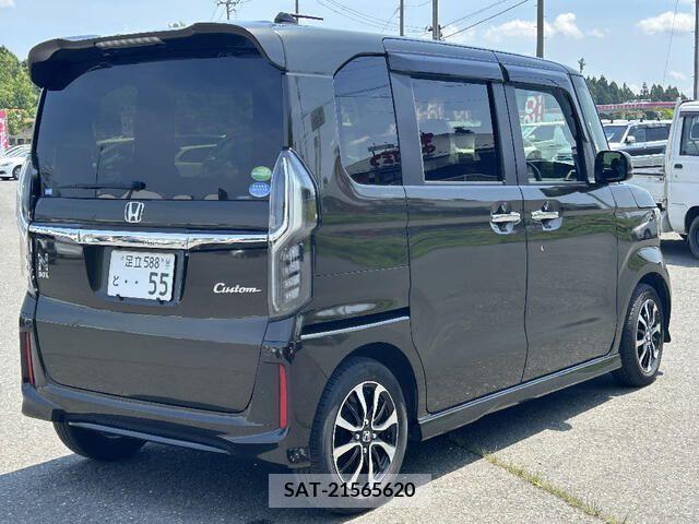 Honda N BOX CUSTOM 2020-02 307108-4