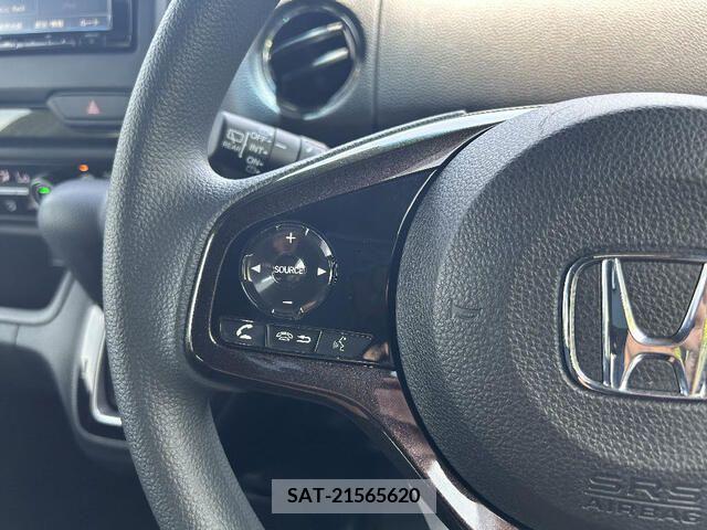 Honda N BOX CUSTOM 2020-02 307108-13