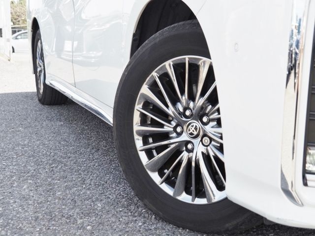 Toyota ALPHARD HYBRID 2020-02 15911-8
