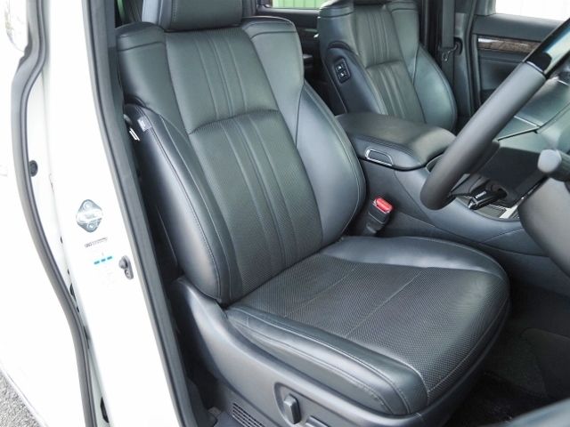 Toyota ALPHARD HYBRID 2020-02 15911-11