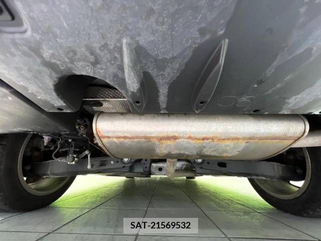 Toyota PRIUS 2017-03 326502-19