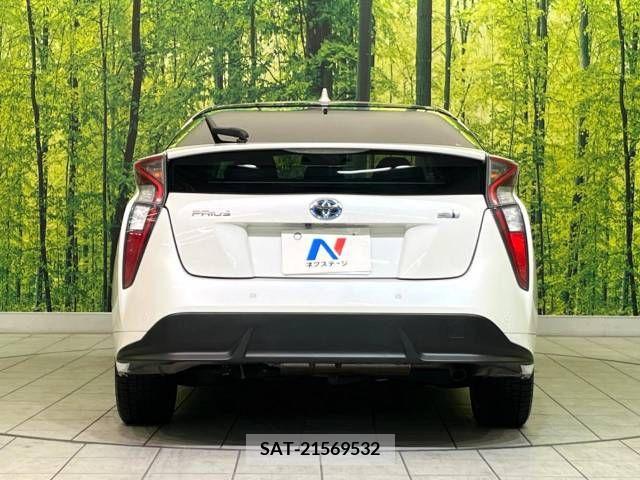 Toyota PRIUS 2017-03 326502-15