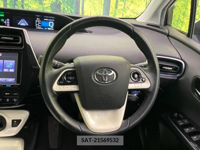 Toyota PRIUS 2017-03 326502-11