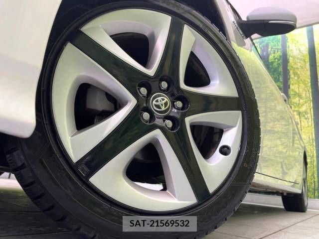 Toyota PRIUS 2017-03 326502-13