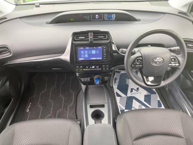 Toyota PRIUS 2020-03 14141-1