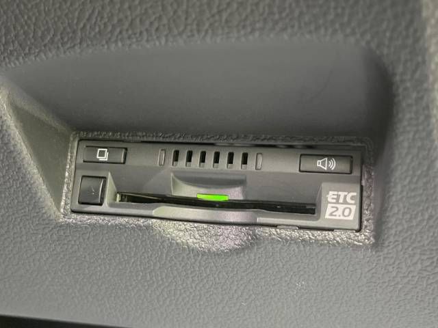 Toyota PRIUS 2020-03 14141-6