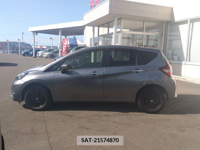Nissan NOTE 2017-02 280197-4