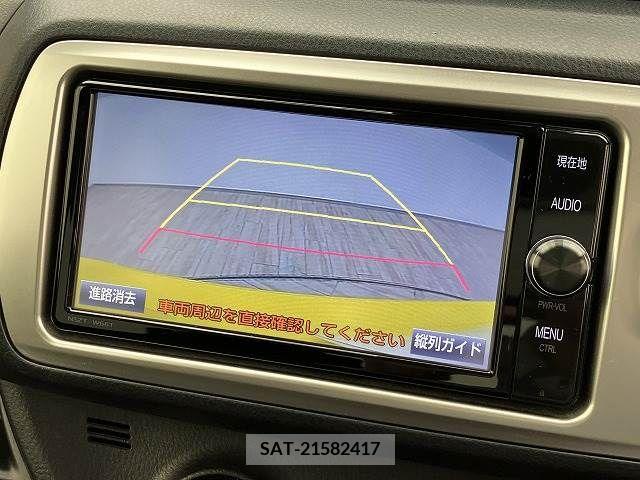 Toyota VITZ 2016-11 220658-2